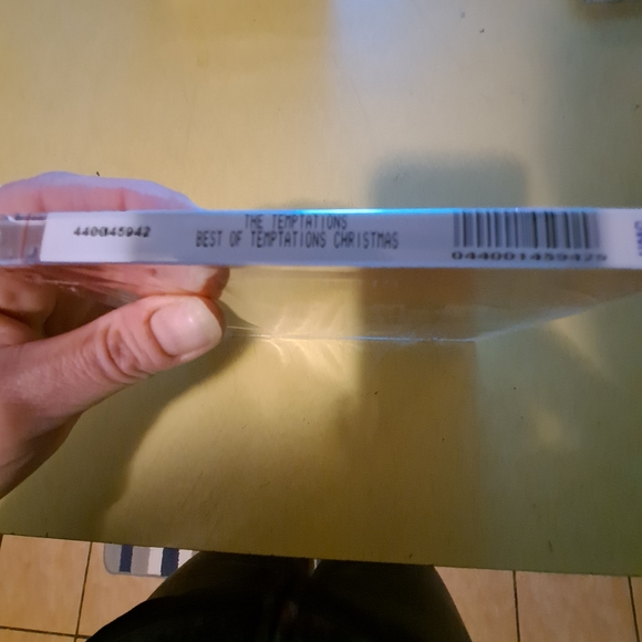 TEMPTATIONS CHRISTMAS CD - Picture 3 of 4